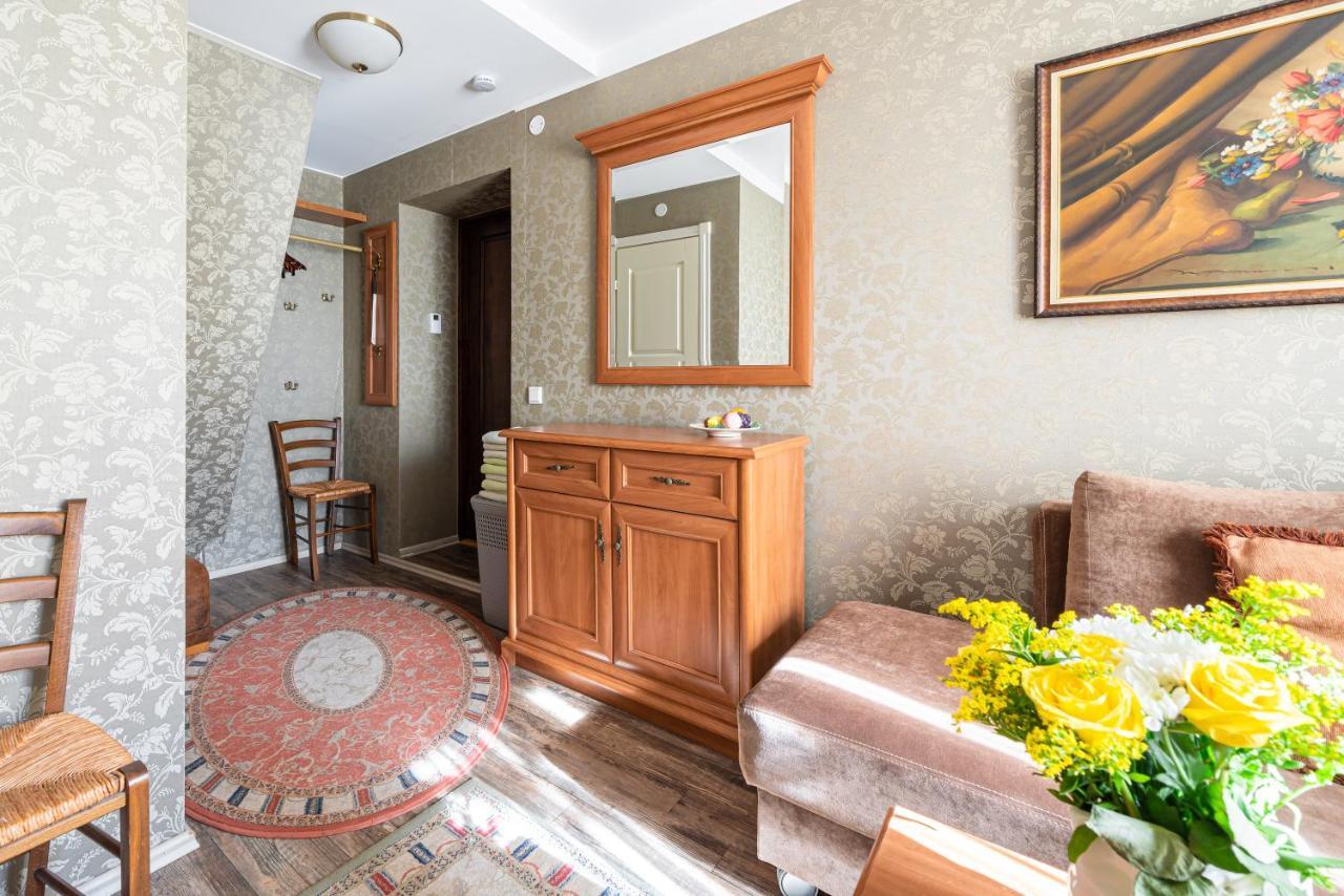 Videviku Villa Apartments Tallinn Bagian luar foto